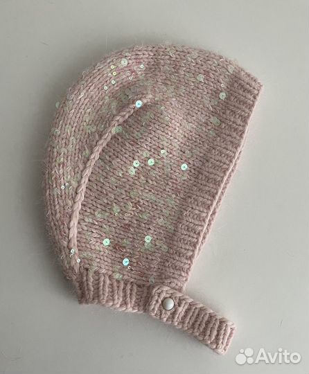 Чепчик вязанный женский