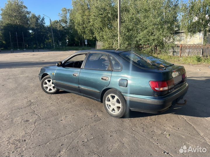 Toyota Carina 1.6 МТ, 1992, 270 000 км