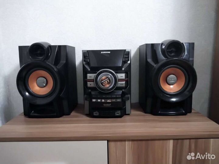 Samsung mx d730 d giga sound pro