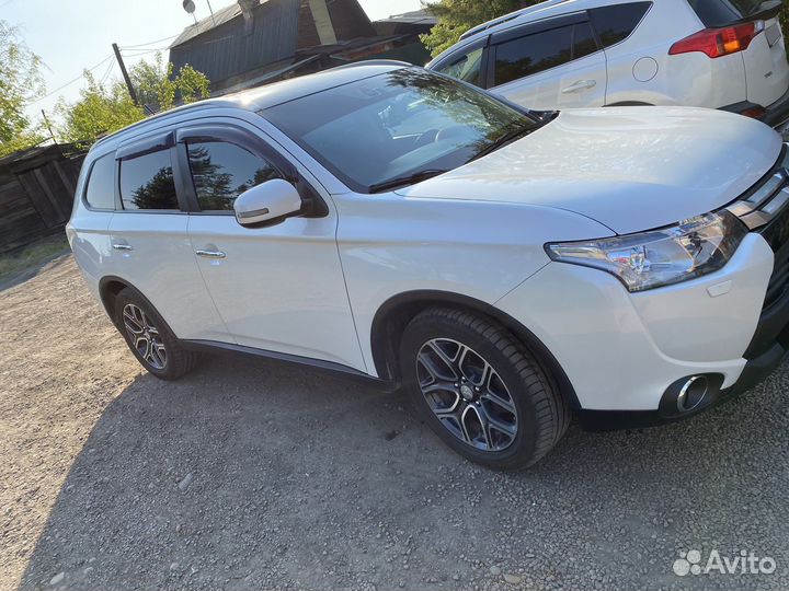 Mitsubishi Outlander 2.4 CVT, 2014, 162 000 км