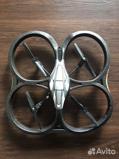 Квадрокоптер Parrot AR Drone 1.0+сумка+коробка