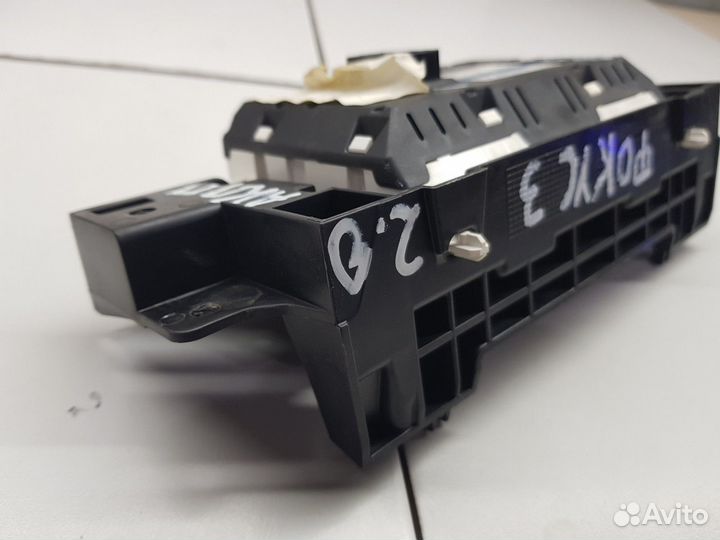 Дисплей информационный (Ford Focus)