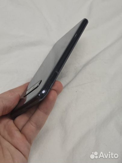 Samsung Galaxy S10e, 6/128 ГБ