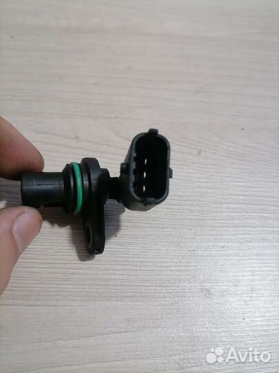 Датчик распредвала Opel Astra H