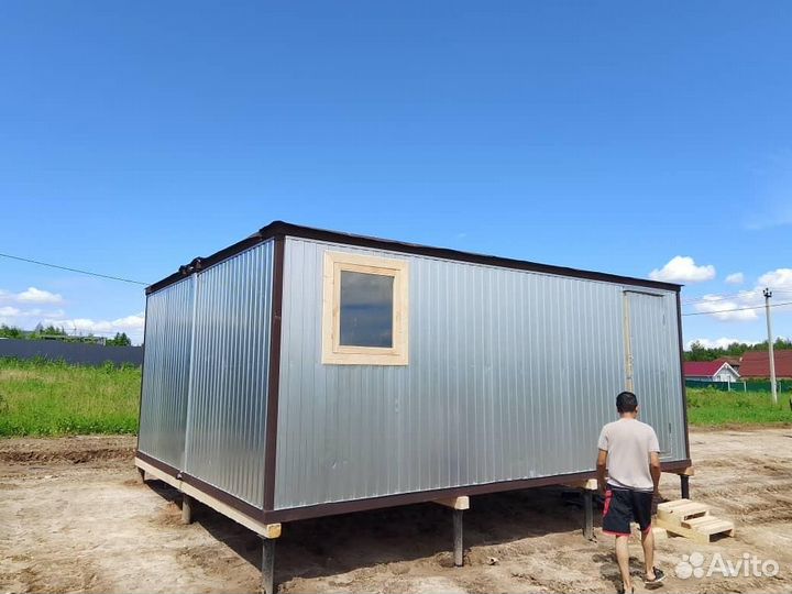 Дачный домик на металлическом каркасе