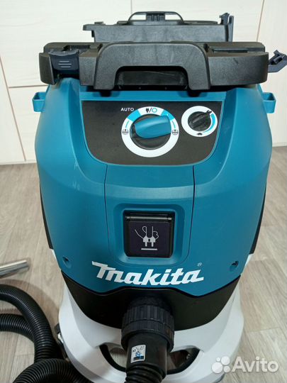 Пылесос Makita vc4210l