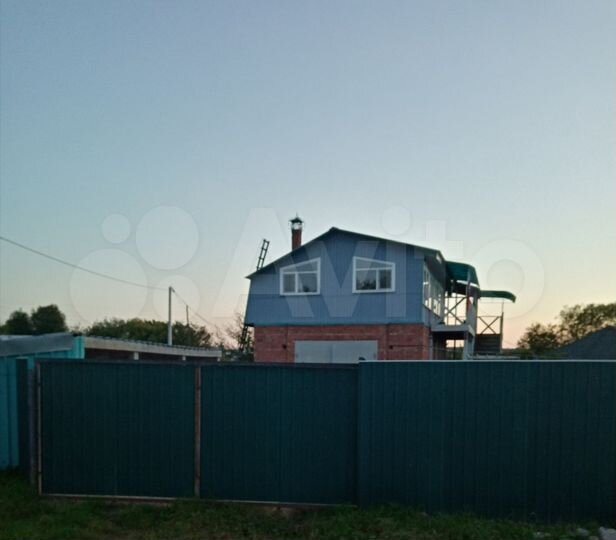 Коттедж 104 м² на участке 11 сот.