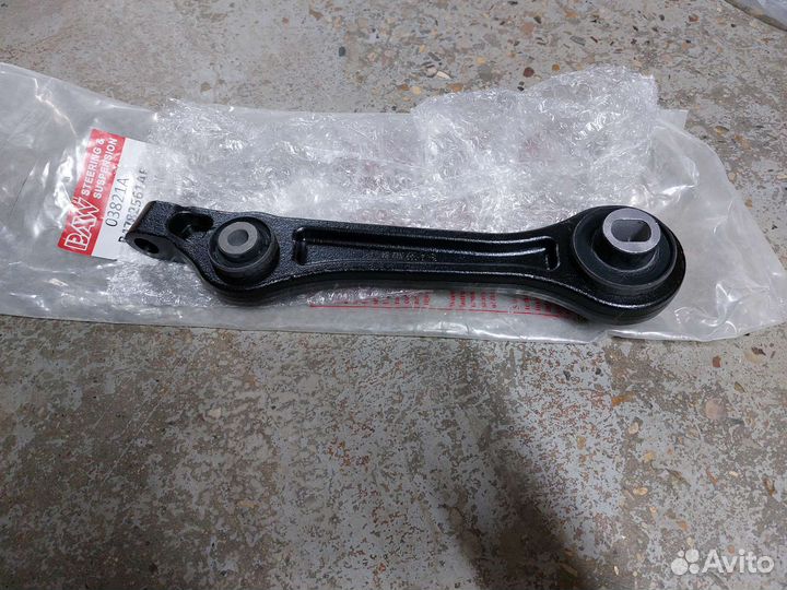 Новый передний нижний рычаг Chrysler 300C