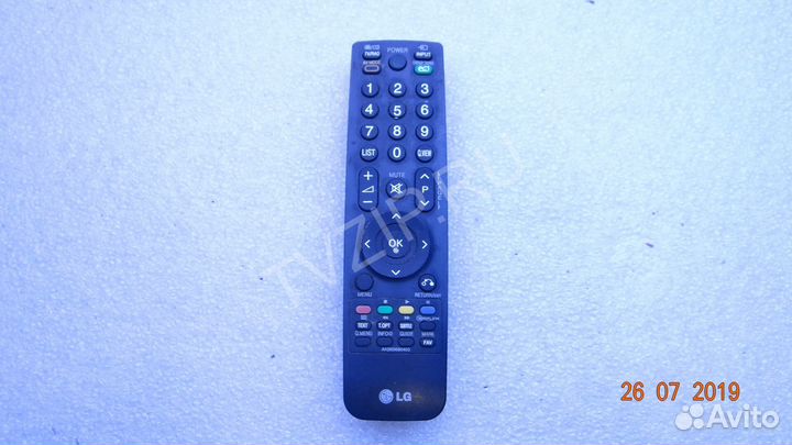 Оригинальный пульт AKB69680403 Цена за 1 шт