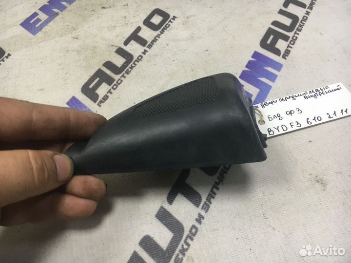 Уголок двери передней левой внутренний бад Ф3