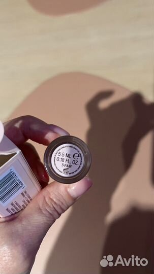 Сияющий фильтр Charlotte Tilbury hollywood