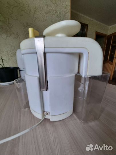 Электросоковыжималка Журавинка 301М