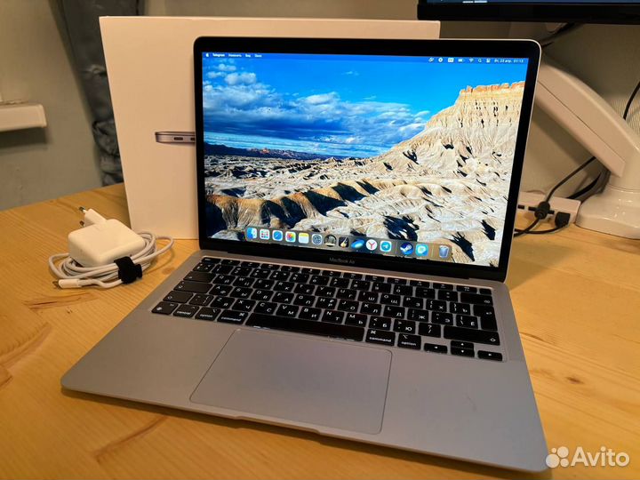Apple macbook air 13 2020 m1 8gb 256