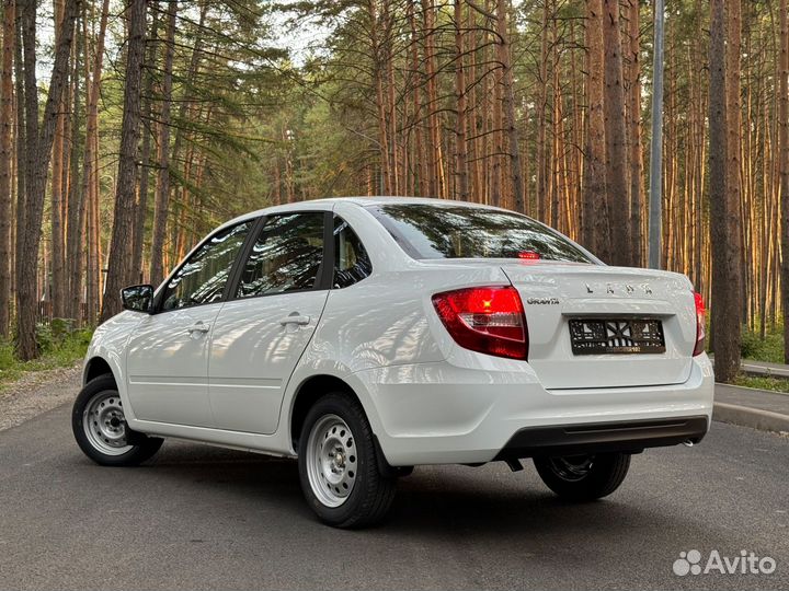 LADA Granta 1.6 МТ, 2024, 15 км
