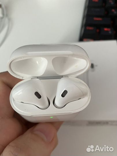 Беспроводные наушники apple airpods 2