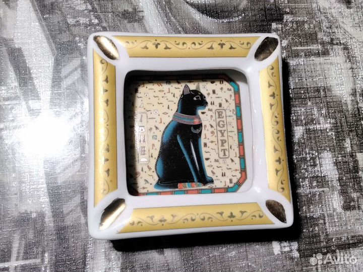 Пепельница