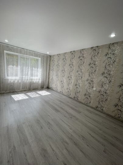 2-к. квартира, 46 м², 3/5 эт.