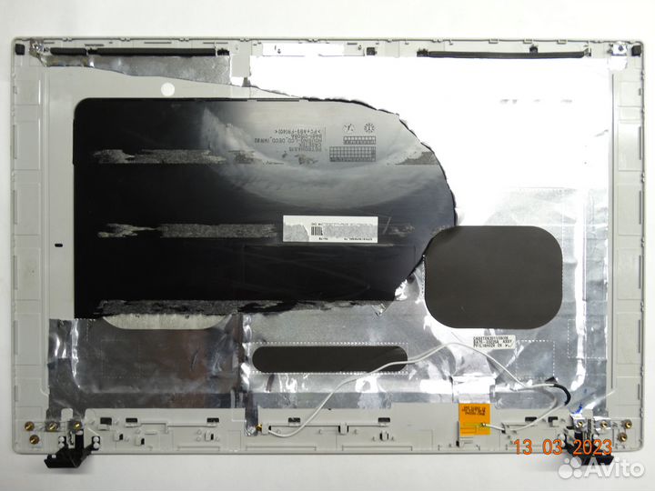 Крышка матрицы Samsung NP305V5A / NP300V5A