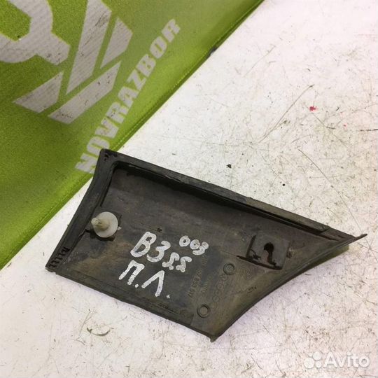 Молдинг переднего левого крыла Фольксваген Пасса