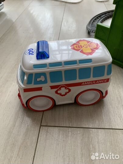 Машинка скорая помощь