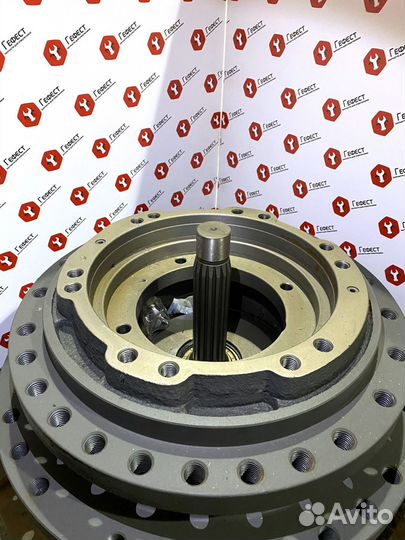 Бортовой редуктор Hyundai R360LC-7