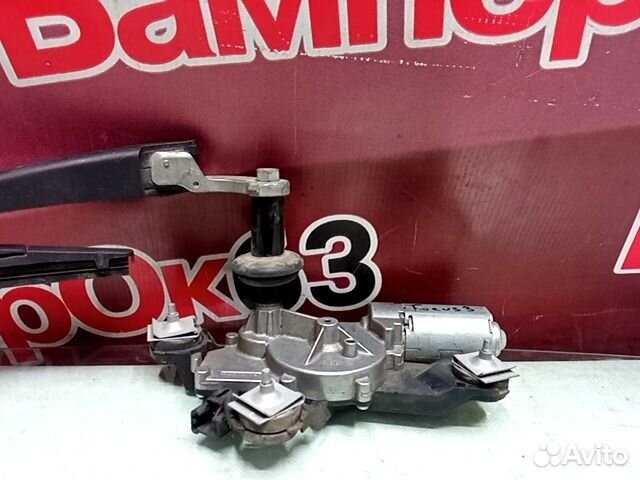 Моторчик стеклоочистителей задний Ford Focus