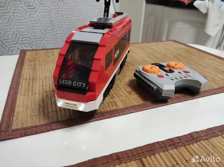 Lego поезда 7938