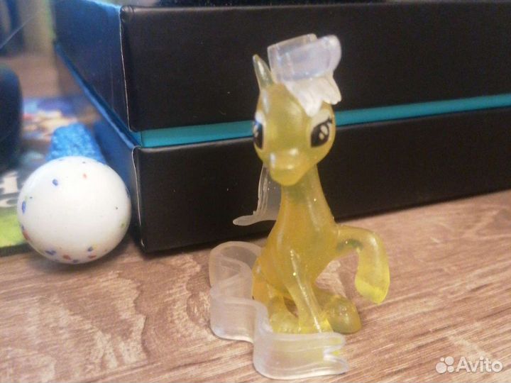 Игрушки из киндера и др