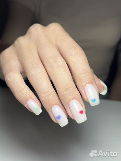 Маникюр с покрытием гель-лак
