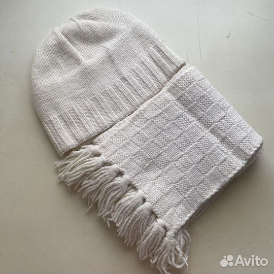 Женские шапки, шарфы, перчатки
