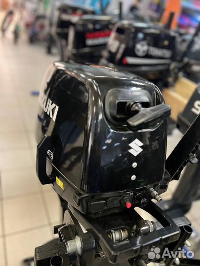 Лодочный мотор Suzuki 9.9 Б/У