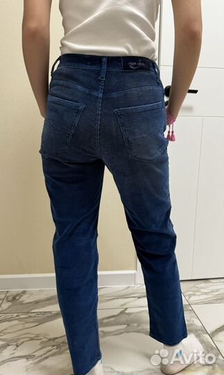 Вельветовые брюки женскиеJacob Cohen