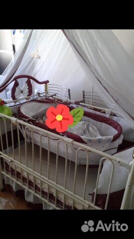Кроватка с колыбелькой для принцессы или принца