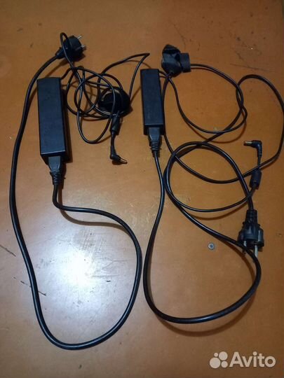 Блок питания для ноутбука