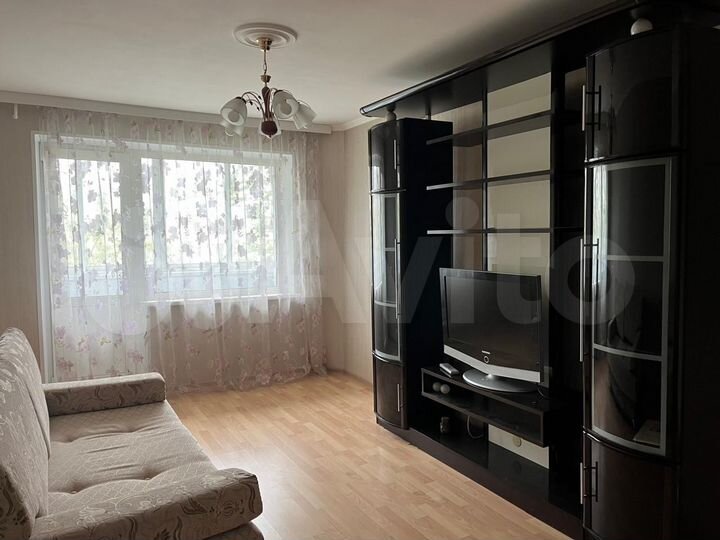 2-к. квартира, 46 м², 2/5 эт.