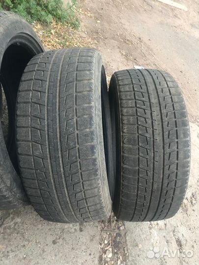 Bridgestone Blizzak Revo2 215/45 R17