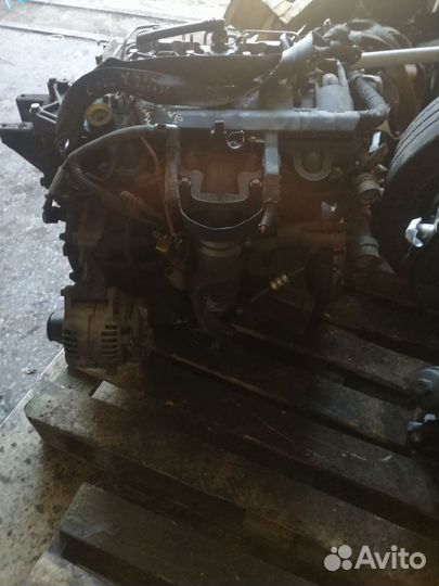 Двигатель Рено Мастер / Рено Трафик 2,5 Dci G9U