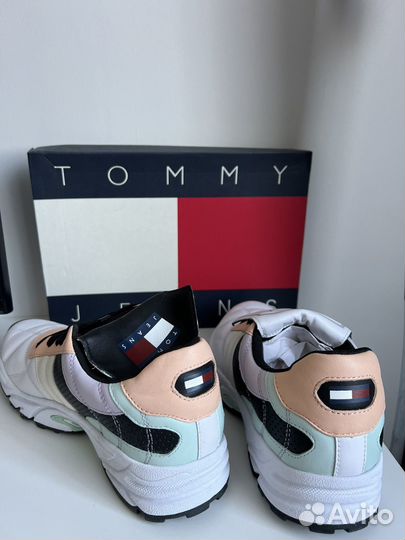 Tommy hilfiger кросовки оригинал