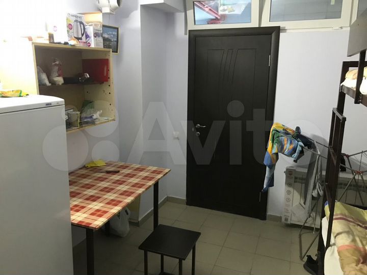 Комната 17 м², 1/4 эт.