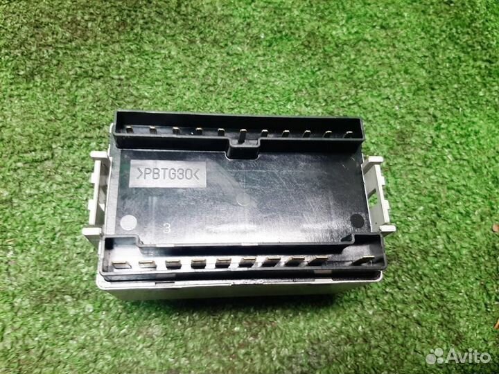 Реле Mitsubishi Grandis 2008