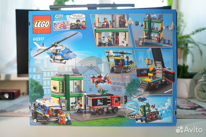 Новый Lego City Полицейская погоня в банке 60317