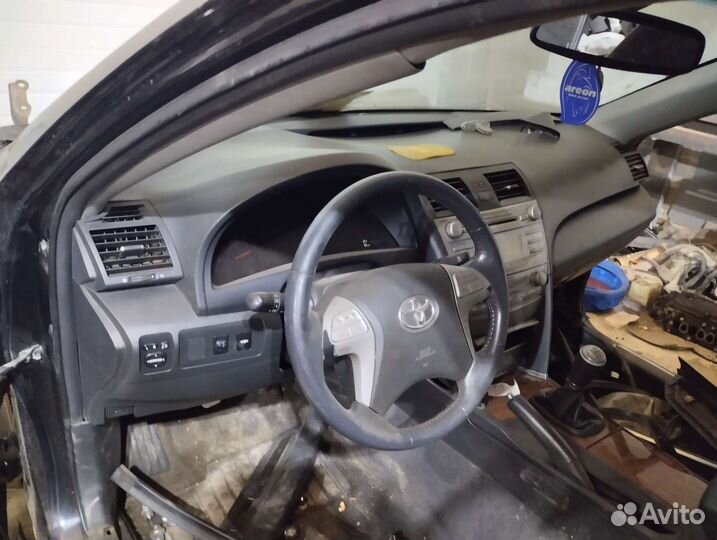 Руль в сборе на Toyota Camry 40 2,4