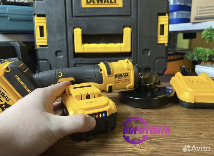 Болгарка аккумуляторная Dewalt комплект