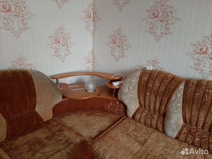 Диван спальный бу с креслом