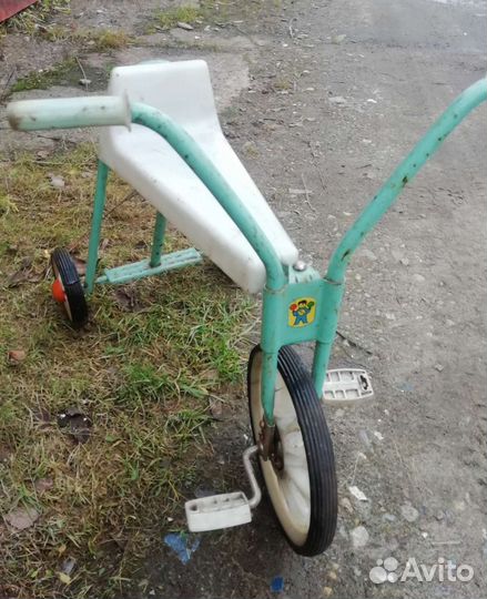 Детский трехколесный велосипед СССР