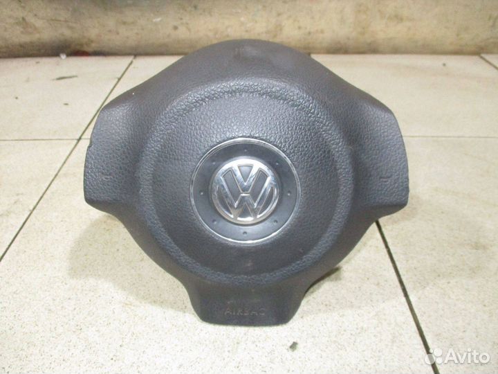 Подушка безопасности в руль VW Polo Sedan