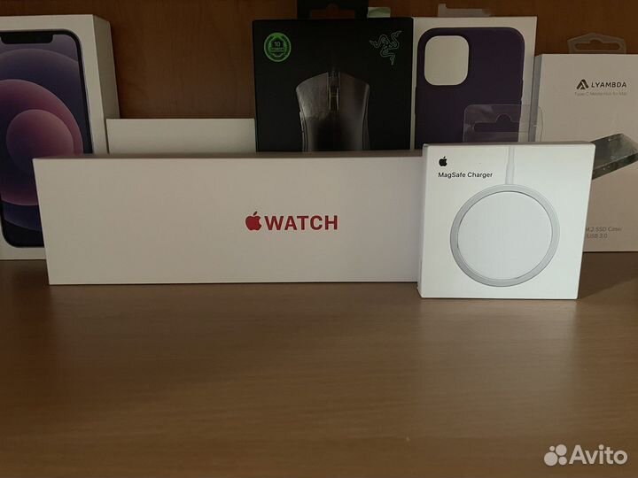 Коробка от iPhone