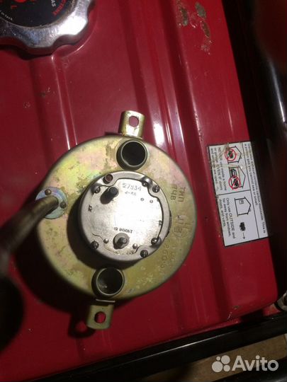 Автомобильные часы