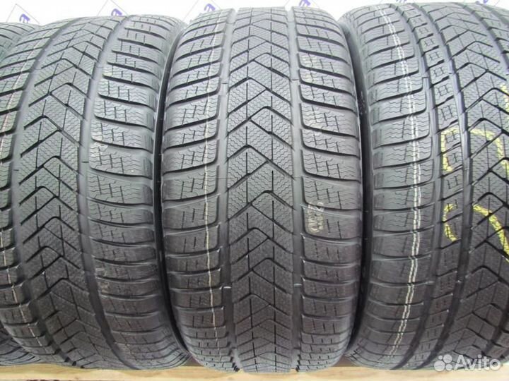 Pirelli Scorpion Winter 275/40 R21 и 315/35 R21 107V