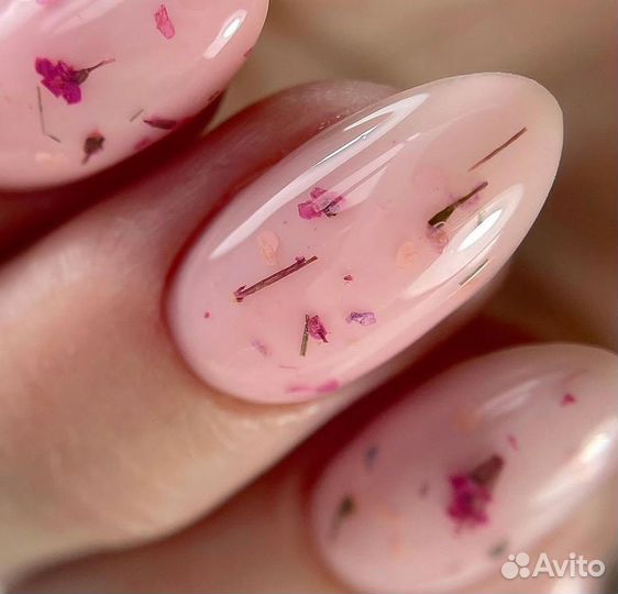 Маникюр, педикюр